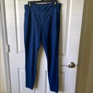 Stylish Blue jeggings straight leg worn once elastic waist